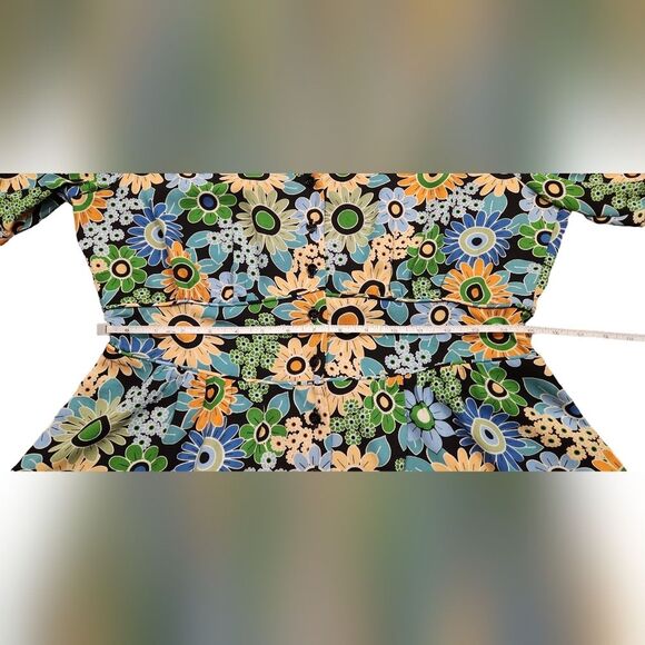 CAbi Happy Top 5900 Blouse Retro Short Sleeve Floral Button Peplum Green‎ Blue M - Picture 9 of 16